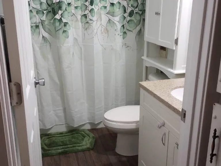 1427 Shakopee Ave E #2 — Photo 3