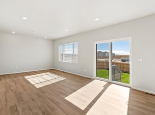 7305 27th Street Rd, Greeley, CO 80634