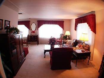 4th image of 94 Pollock Ln #94