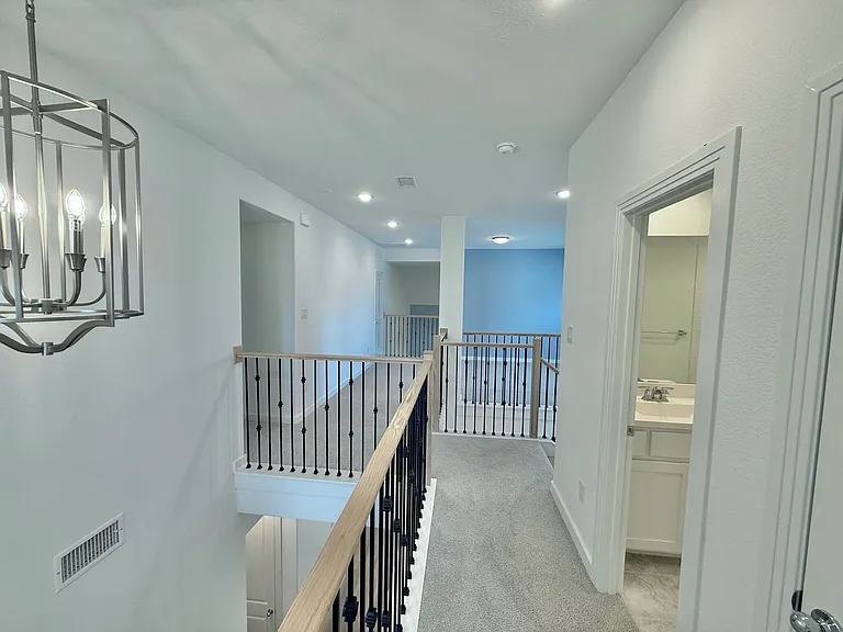 1712 Homestead Way — Photo 31