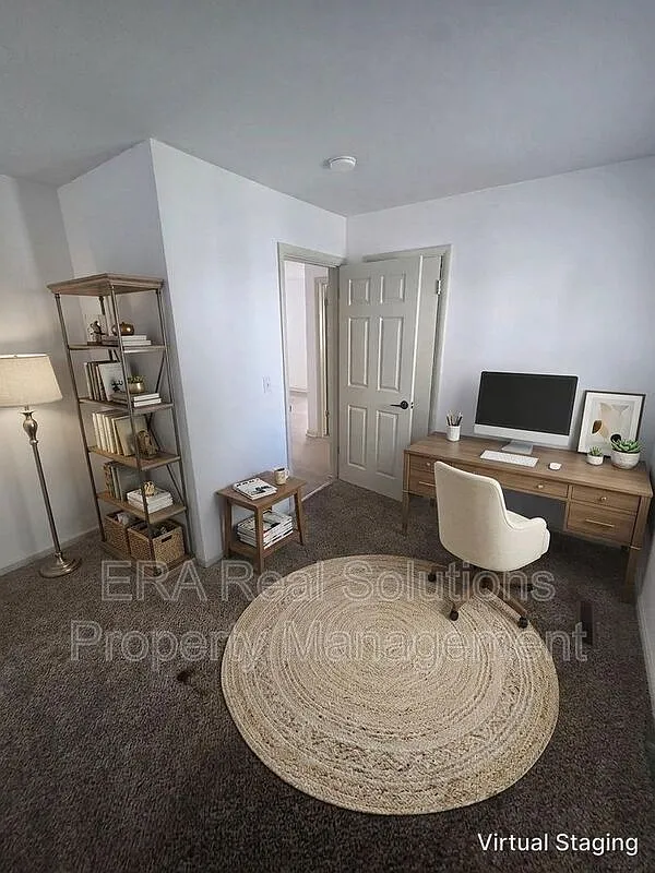 3 bed, 1.0 bath, 1106 sqft, $1,500 — Photo 4