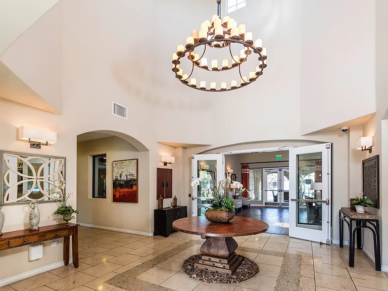 Leasing Office Lobby