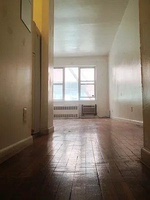 Rented by AJ Clarke | media 22