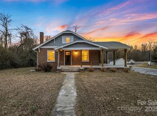 2523 Kool Park Rd NE, Hickory, NC 28601