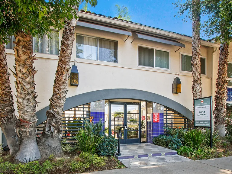 9632 Lucerne Ave — Photo 4