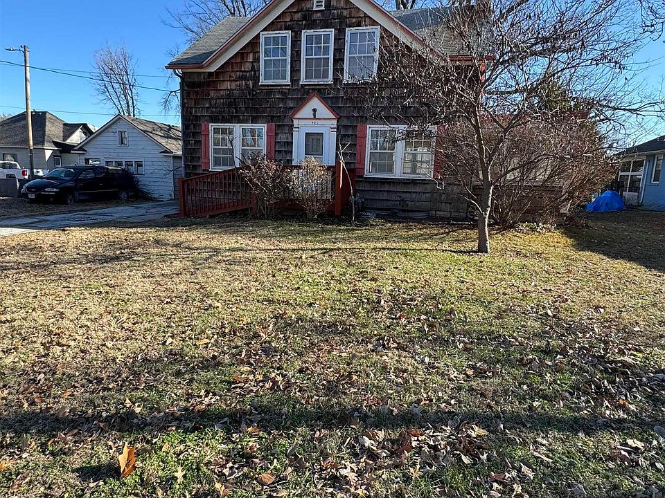 1st image of 402 S 3rd St