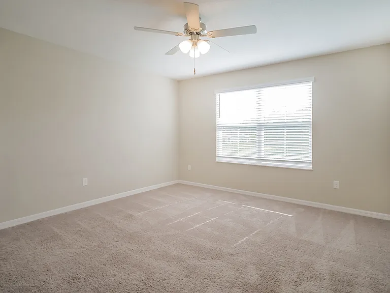 353 Fellbrook Dr — Photo 5