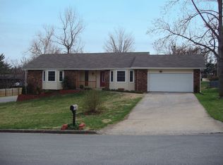 3458 E Eastwood Blvd, Springfield, MO 65809