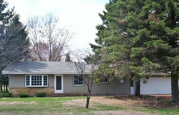 2nd image of 1027 Bromo Ave