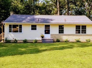 2314 Castle Ave, Norton Shores, MI