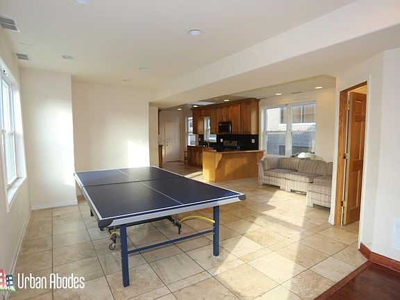 4th image of 2458 N Clybourn Ave #Ua2f