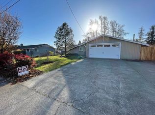 1670 NW Kline St, Roseburg, OR 97471