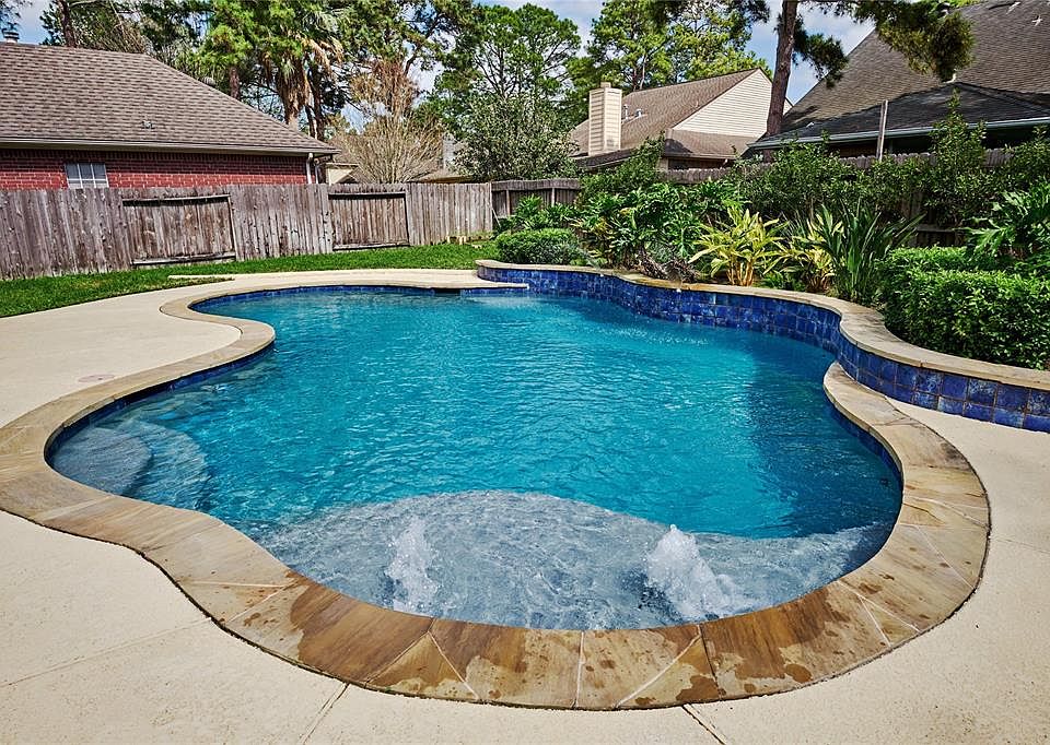 1st image of 8514 Plum Lake Dr
