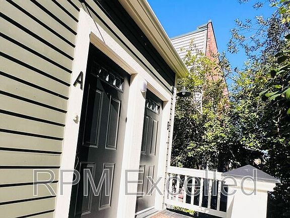 2nd image of 1214 Yakima Ave Unit B