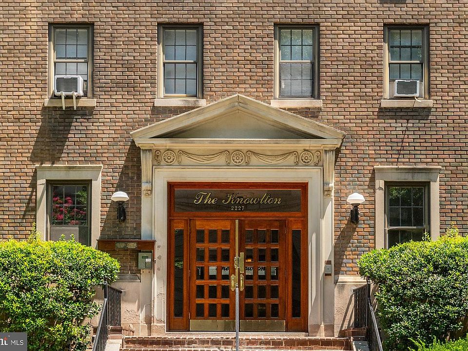 1st image of 2227 20th St NW APT 301