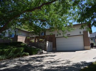 1269 W 1625 N, Clinton, UT 84015