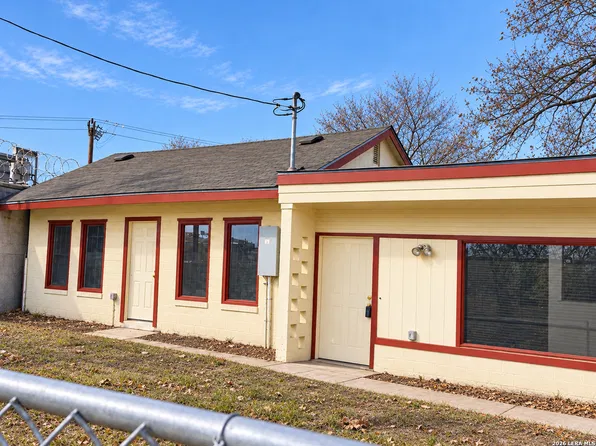 1211 Gladstone, San Antonio, TX 78225