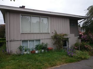 4232 Midvale Ave N, Seattle, WA 98103