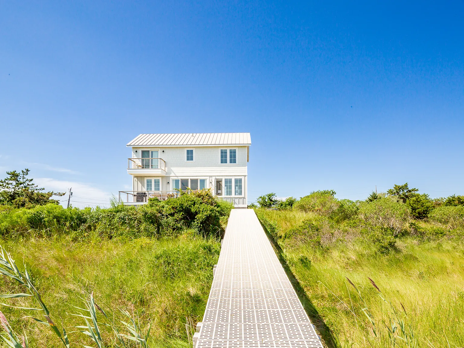 Flying Point Water Front Rental — Photo 2