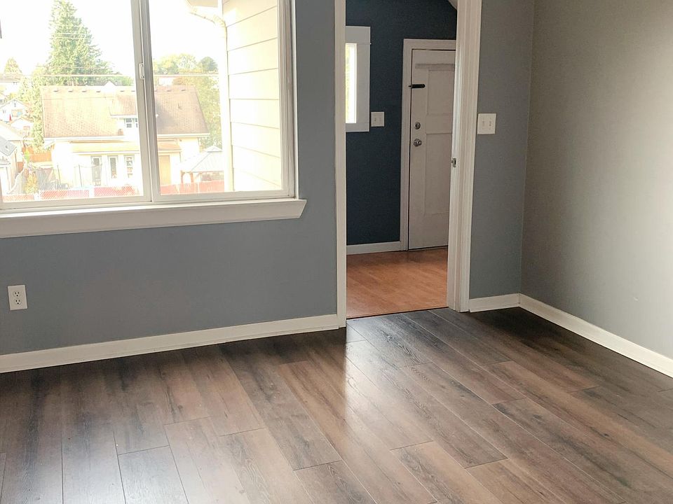 1st image of 2132 S Sheridan Ave Unit B