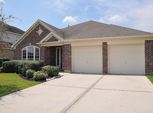 13022 Imperial Shore Dr, Pearland, TX 77584