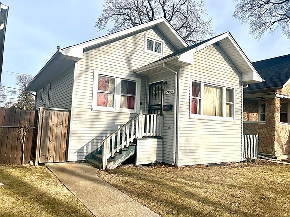 3rd image of 329 Englewood Ave