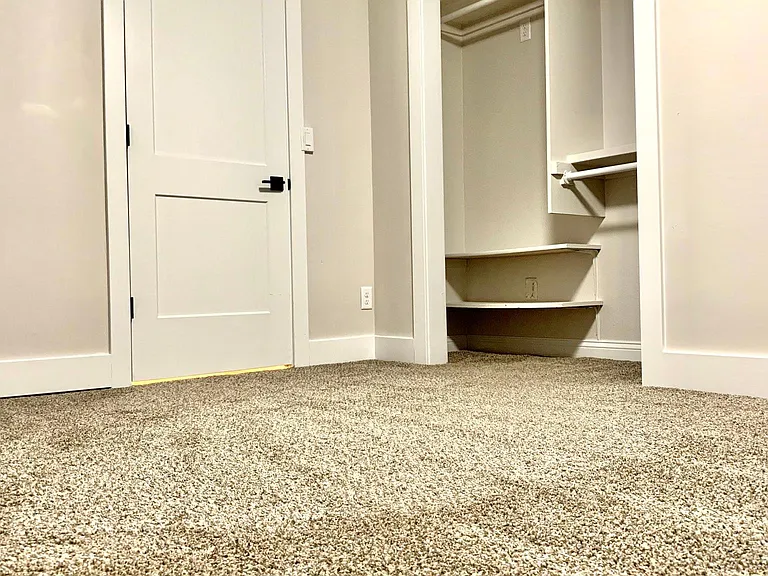 639 S Loomis Ave #1/2 — Photo 19