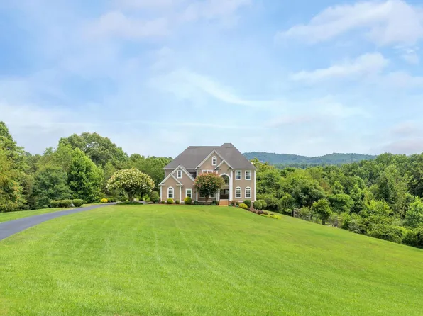 4185 Luxor Terrace Dr, Charlottesville, VA 22901