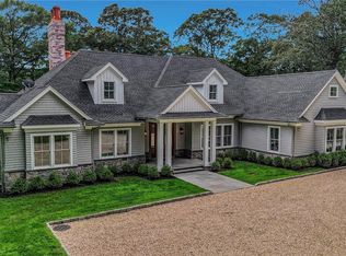 3293 Grand Ave, Mattituck, NY 11952