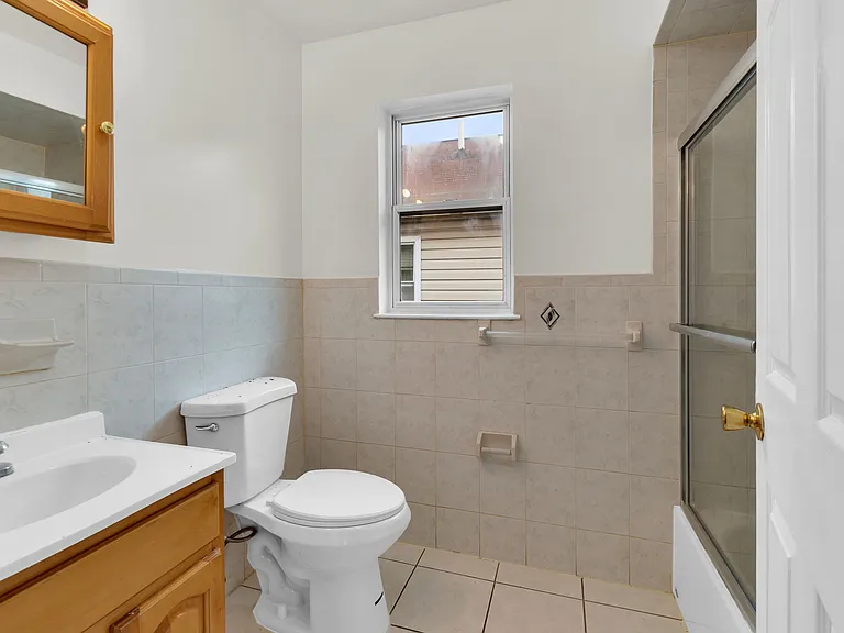 48 1st St #3 — Photo 8