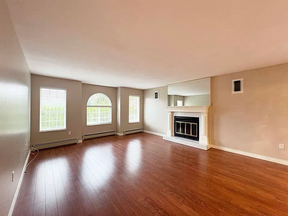 5225 Canada Way #UPPER