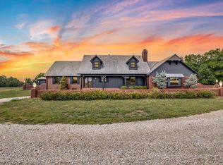 1715 E Harry St, Andover, KS 67002