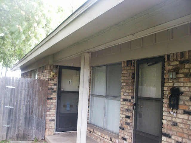 1st image of 5928 Locke Ave