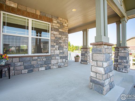 2nd image of 2129 Winding Dr
