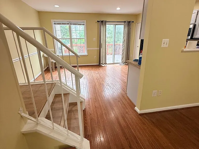 45027 Fellowship Sq — Photo 17