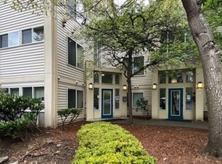 515 S 152nd St #222, Seattle, WA 98148