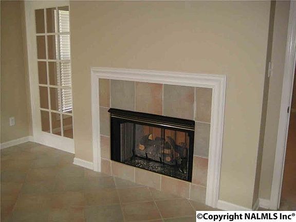 4th image of 124 Canterbury Dr