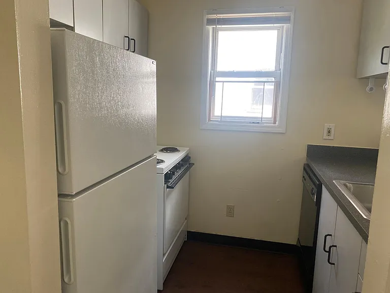 307 Baynes St #3 — Photo 6