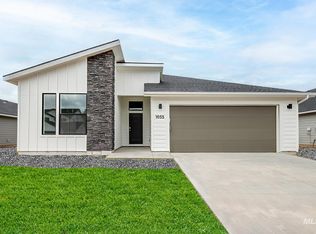 1655 SW Pegasus Peak Ave, Mountain Home, ID 83647
