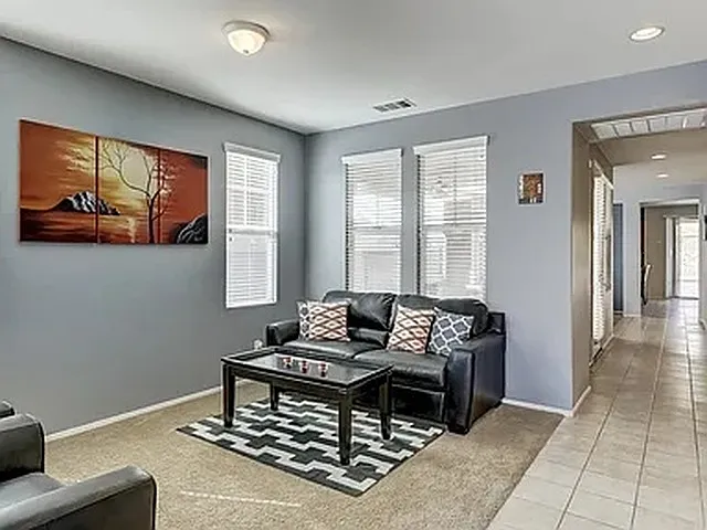 35462 Snead St — Photo 14