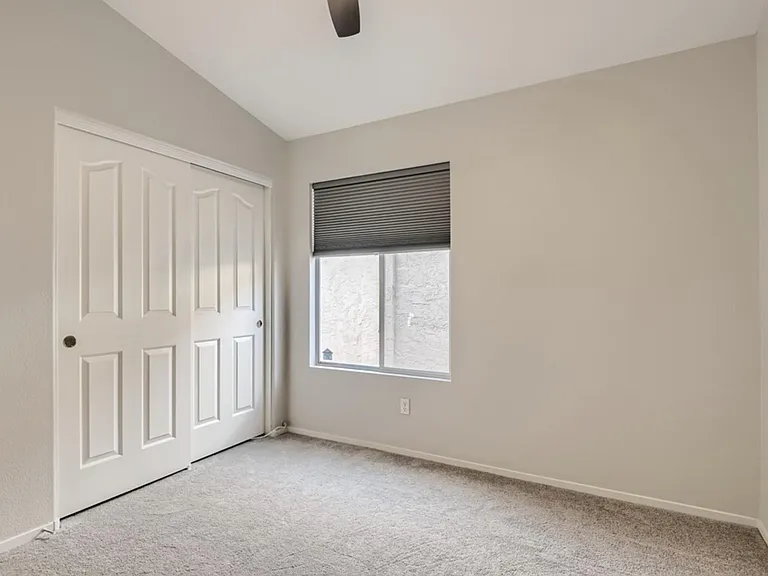 2212 Crestline Falls Pl — Photo 21