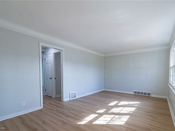 5th image of 15409 S Fernway Dr