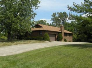 2050 Sundance Dr, Springfield, OH 45502