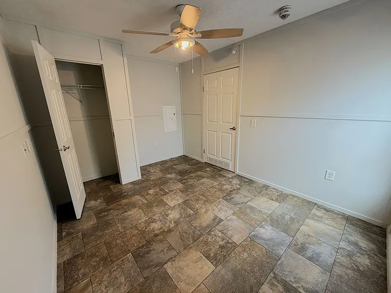 1030 Mildred St #12 — Photo 9