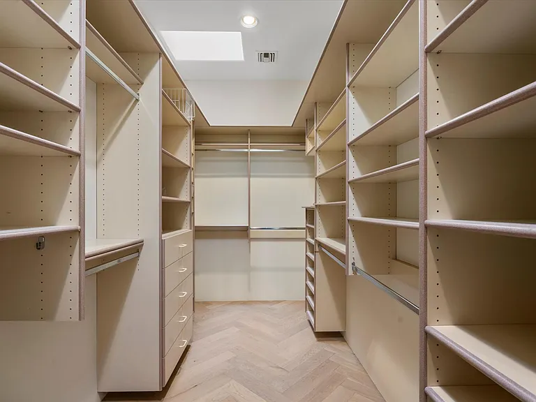 8742 E San Rafael Dr — Photo 11