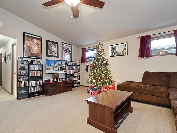 3rd image of 4770 145th Pl NE