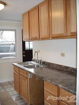 5014 elm circle 002