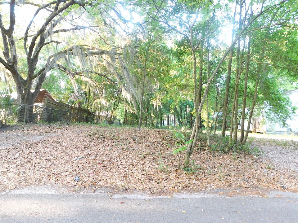 1st image of 2322 4th Ave