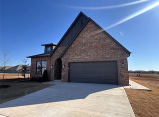 6908 NW 150th St, Oklahoma City, OK 73142