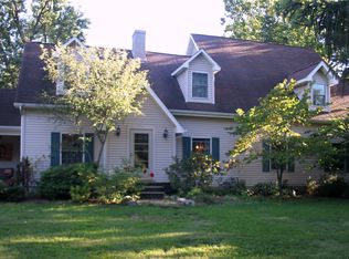 203 W Grand Ave, Saint Joseph, IL 61873